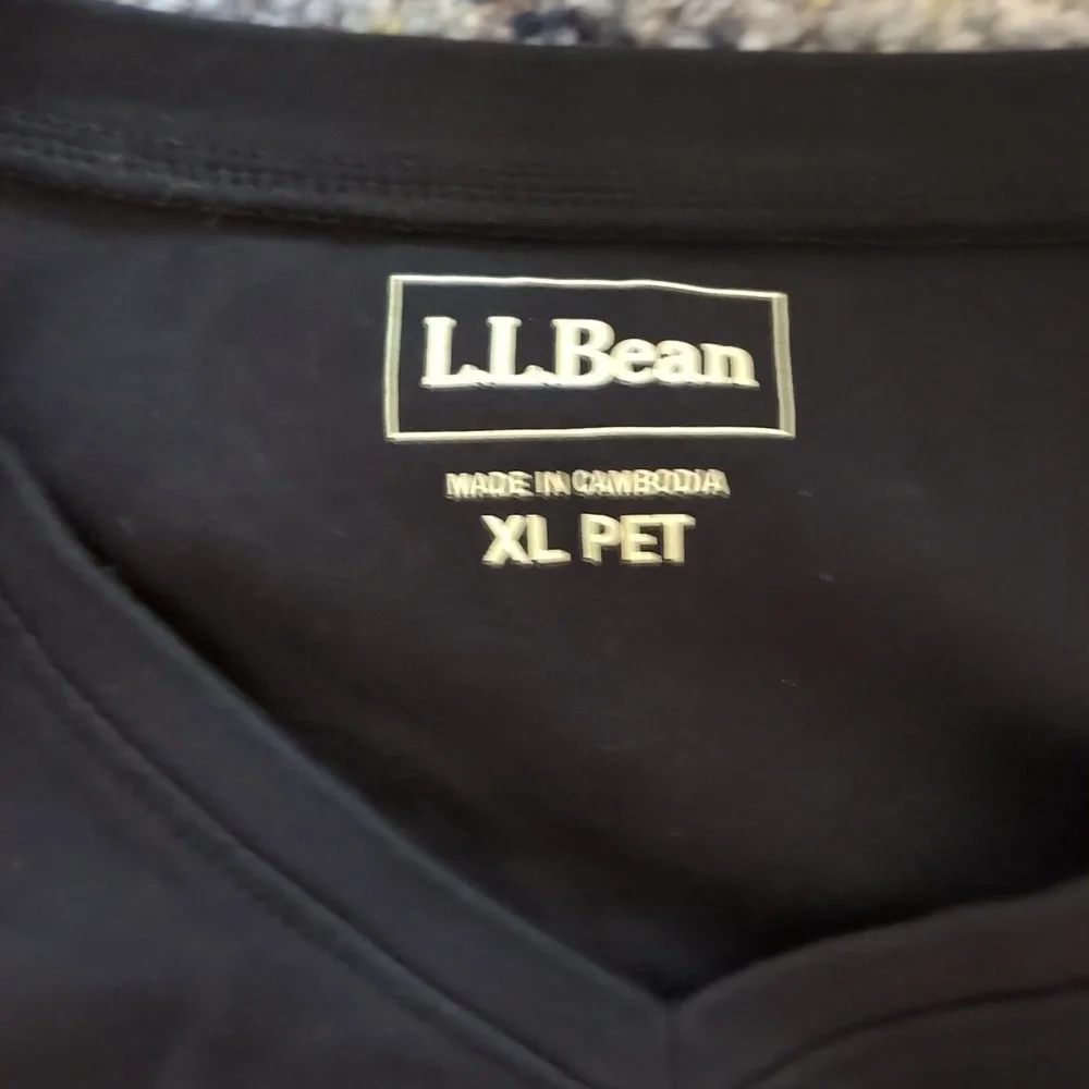 L.L. Bean Women's Black Jersey Top - Picture 2 of 4
